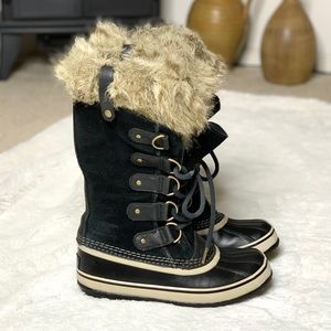 Women’s Joan of Arctic Boots Winter Royalty
